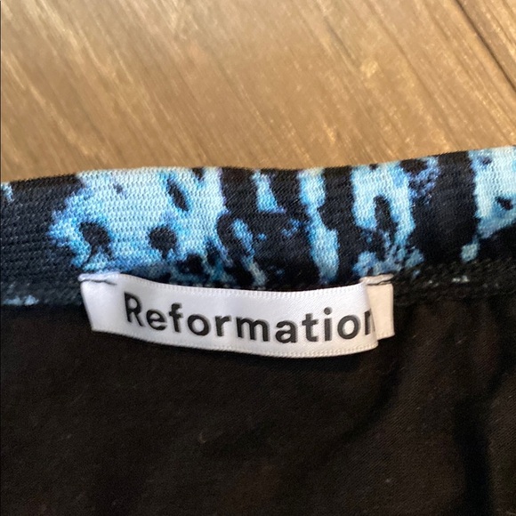 Reformation set - Picture 2 of 3